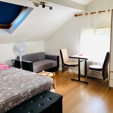 Beaux Sur Les Quais Apartment